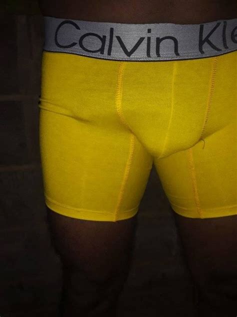 fotos de penes en boxer|Imágenes libres de regalías de Hombre en boxer pene grande